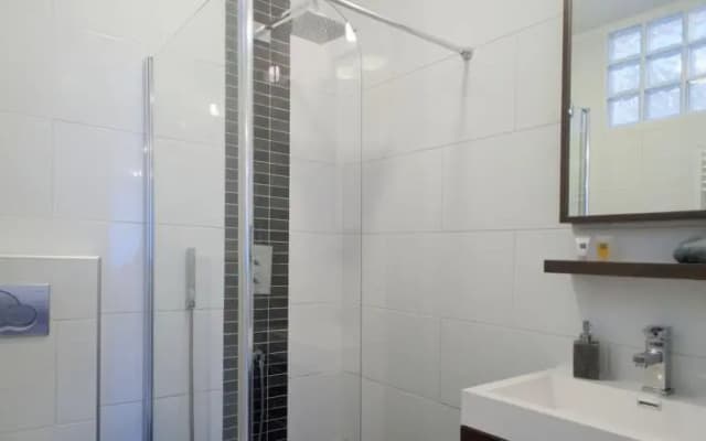 Amsterdam Suite 2 Stay - photo 4