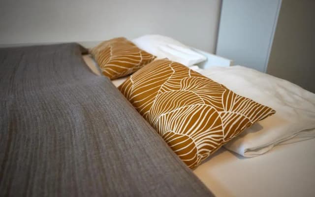 Nice Studio Close To Metro III (Adults Only) - photo 2
