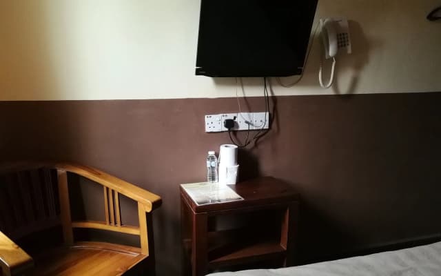 Spring Lodge Hotel - photo 4