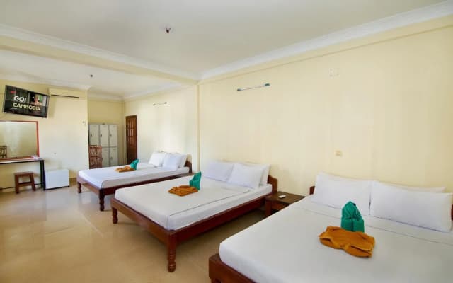 Top Sky Hostel - photo 2
