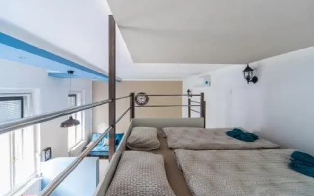 D53 Apartments - photo 3