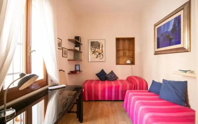 St Mark Apartments - photo 4