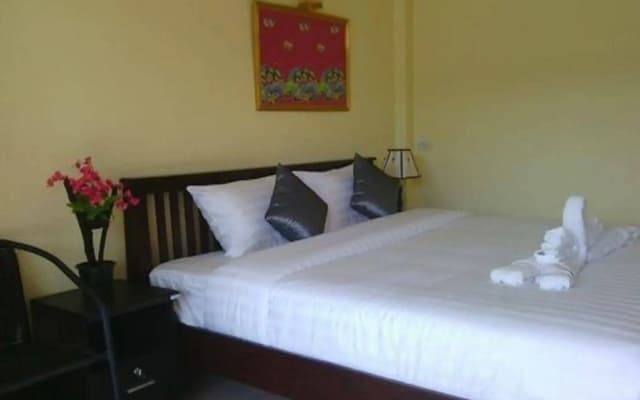 Sunanta Bungalow - photo 5