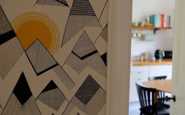 Scandi-style 1 Bedroom City Centre Apartment - photo 2