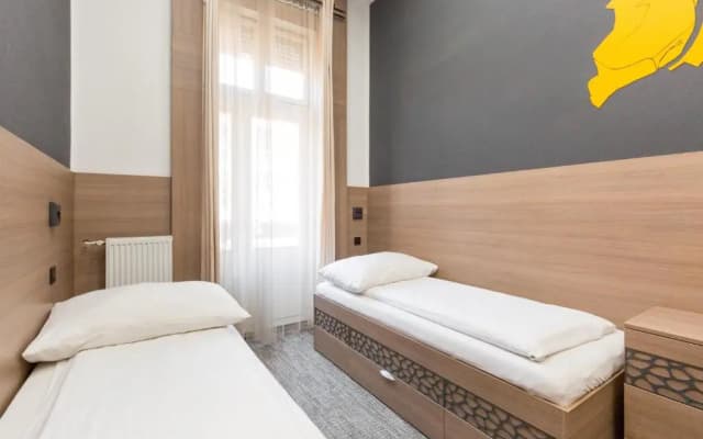 E14 Design Hostel - photo 4