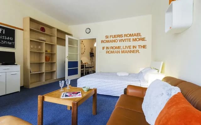 Urania Smack Apartment - photo 3