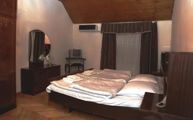 Hotel Center - photo 2