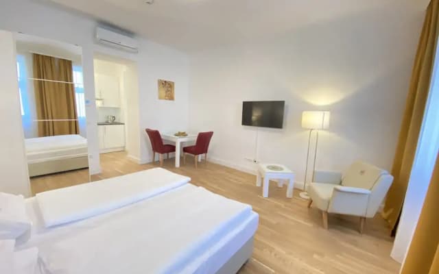 Steiner Residences Vienna Reumannplatz - photo 3