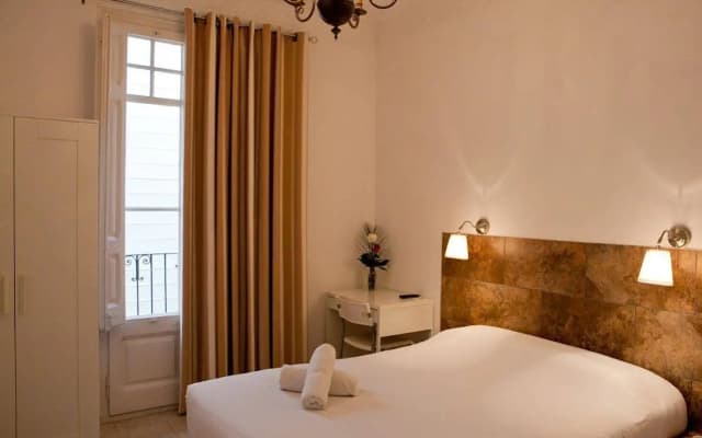 Martinval Hostel - photo 2