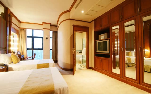Grand Diamond Suites Hotel - photo 4