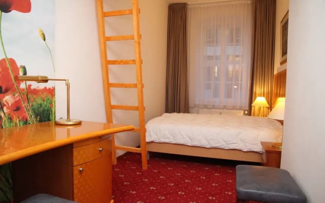 Studios An Der Charite Strae - photo 2