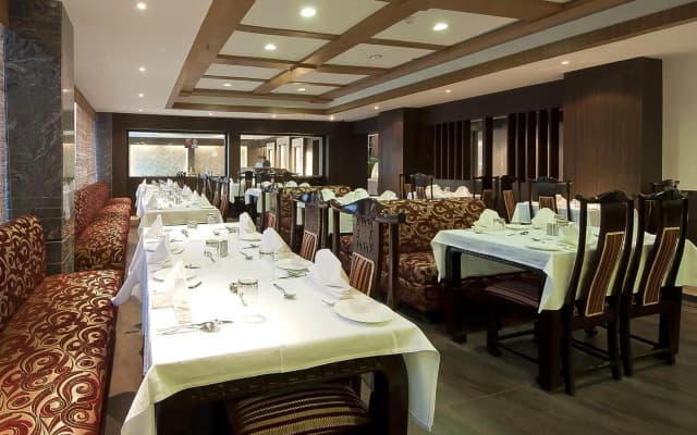 Hotel S K Crown Park - photo 2