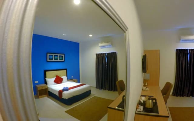 Royal Agate Beach Resort - photo 5