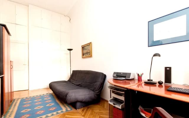 Apartment Bartok Bela ut - photo 2