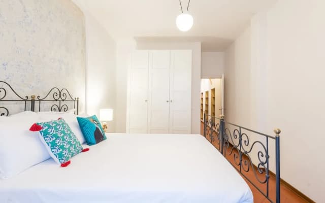 San Frediano Apt Downtown Cool District - photo 5