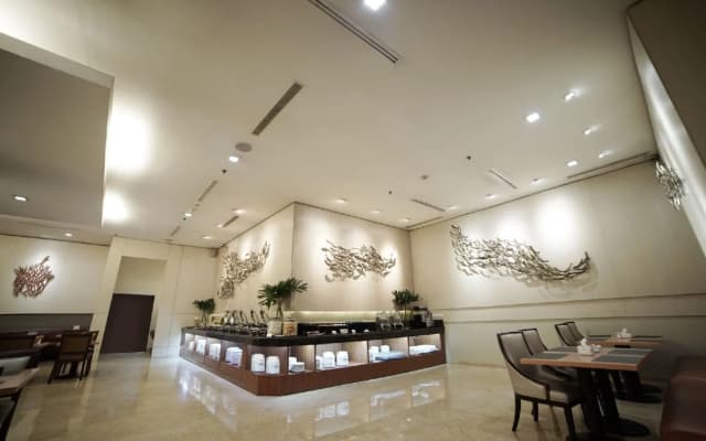 PARK HOTEL Cawang - Jakarta - photo 2