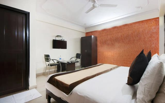 Hotel Charan Pahari - photo 5
