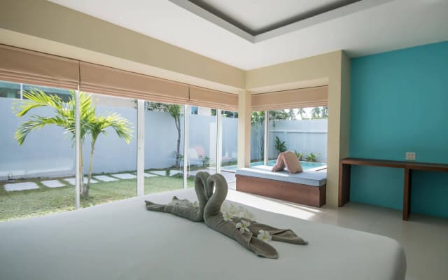 The Living Pool Villas - photo 2