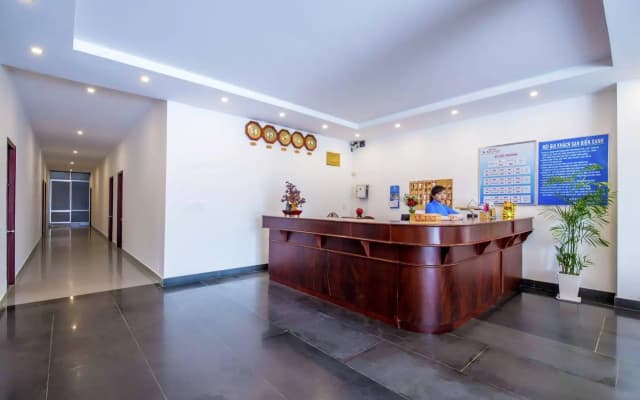 Blue Ocean Hotel - photo 2