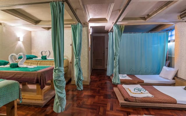 Silom Avenue Inn - photo 2