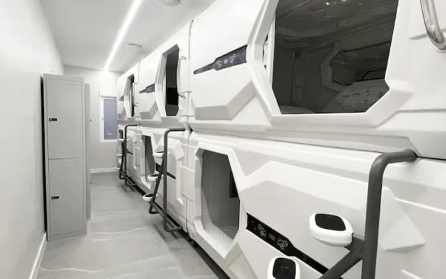 Hostel Space Capsule - photo 3