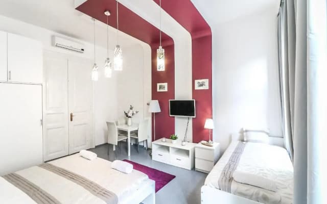 Real Apartments Hegedű - photo 3
