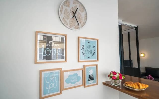Luxury Suite Marais - AC - Wifi - photo 2