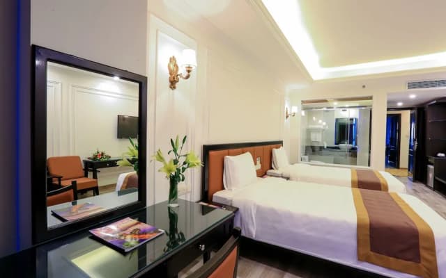Galaxy Halong Hotel - photo 4