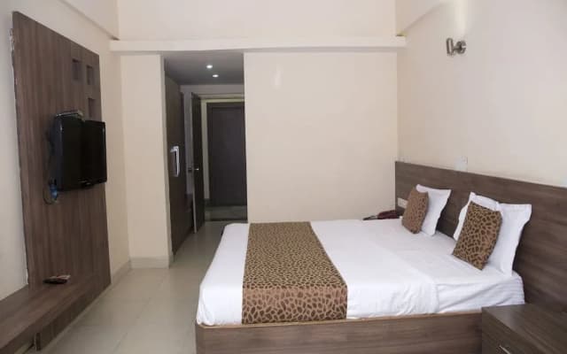 OYO 8109 Hotel Basera - photo 3
