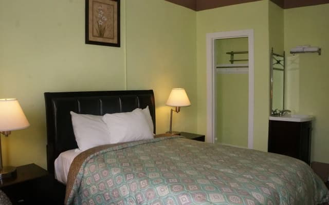 The Utah Inn - photo 4