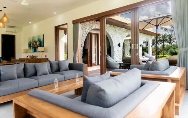 Lena Villa - 3 Bedrooms - photo 3