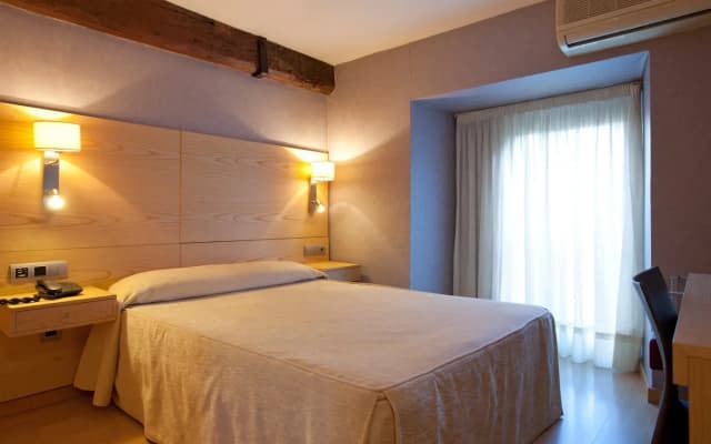 Sant Agustí Hotel  - photo 4