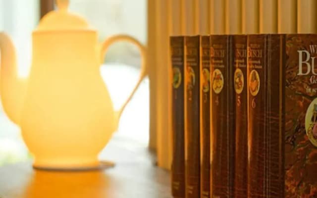 Bett und Buch - photo 4