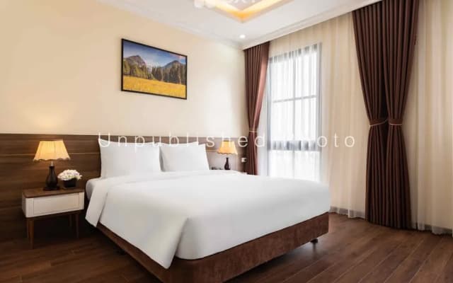 Ha Long Essence Classic Hotel - photo 3