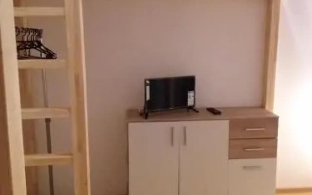 Living In The Box - photo 2