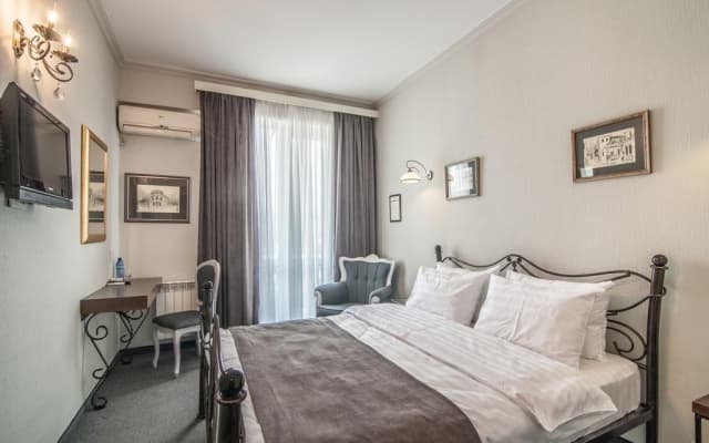 Prestige Palace Hotel - photo 3