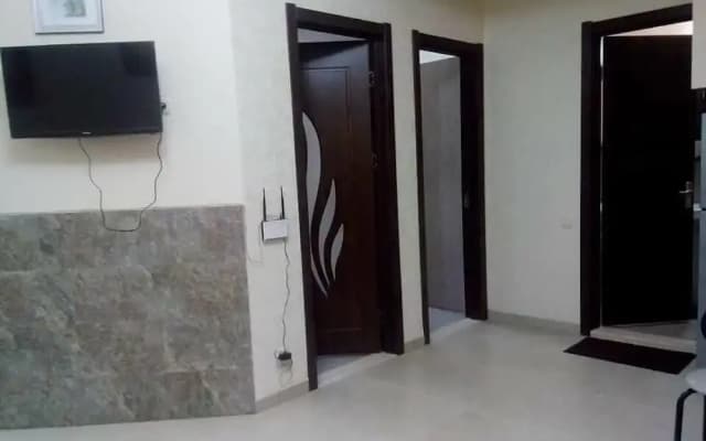 Apartment on Kandelaki Str. - photo 4