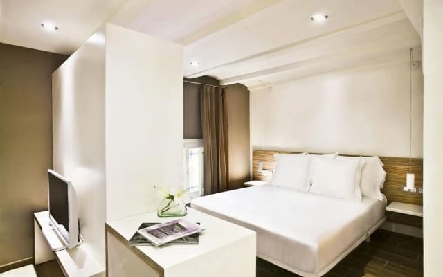 Milà Apartamentos Barcelona - photo 3