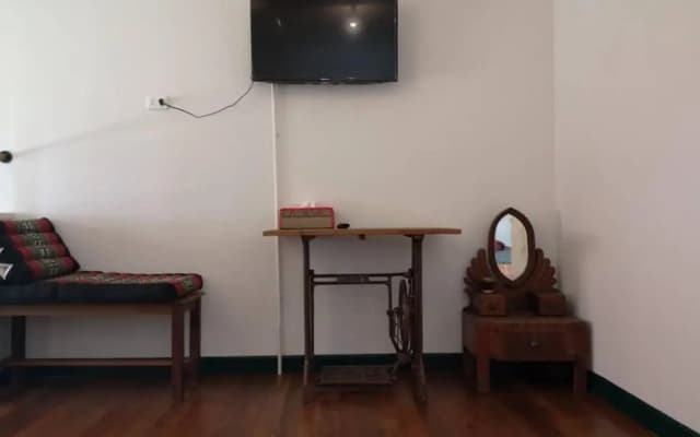 Pimthong Place - photo 2