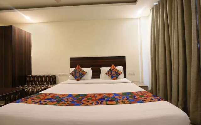 Fabhotel Laxmi Palace - photo 5