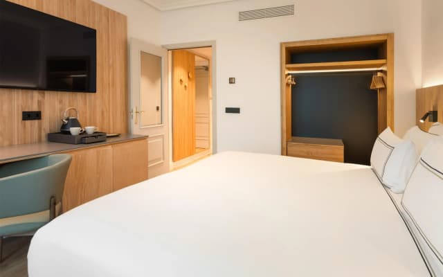 Melia Madrid Barajas - photo 5