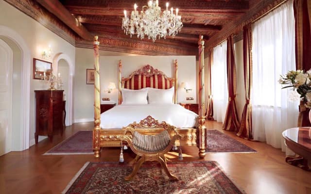 Alchymist Prague Castle Suites Hotel - photo 4