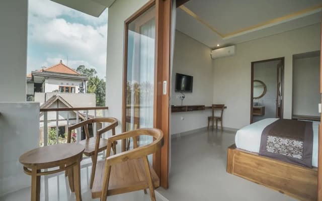 Putih DCarik Ubud - photo 5