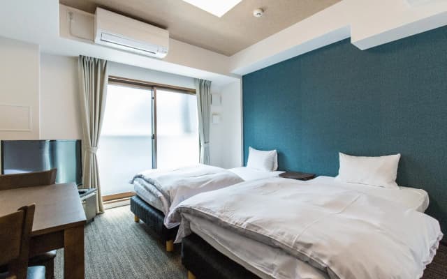 RAKU Hotel - photo 2