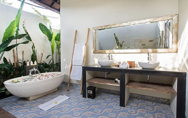 Villa Avisha by Nagisa Bali - photo 2