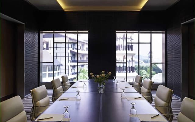 DoubleTree by Hilton Putrajaya Lakeside - photo 5
