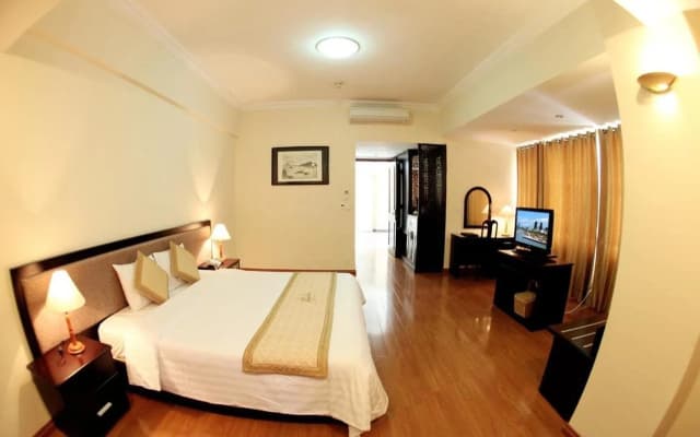 Bamboo Green Central Hotel - photo 5