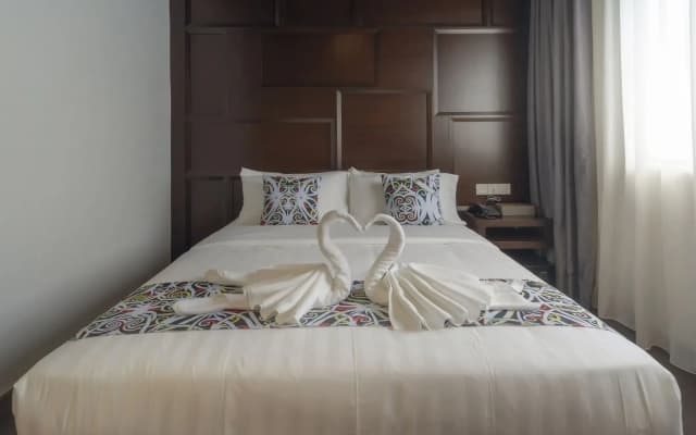 East Riverine Boutique Hotel - photo 5