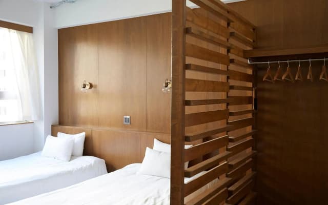 No Service Hotel - photo 3