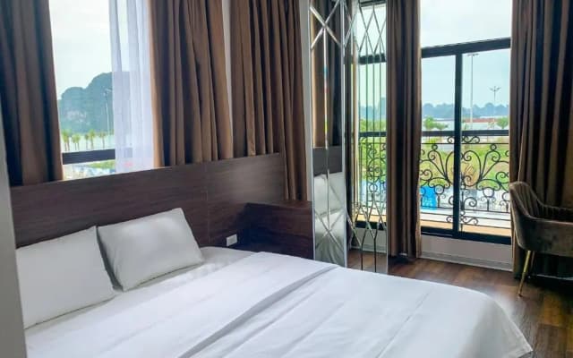 Minh Phong Hotel Ha Long - photo 4